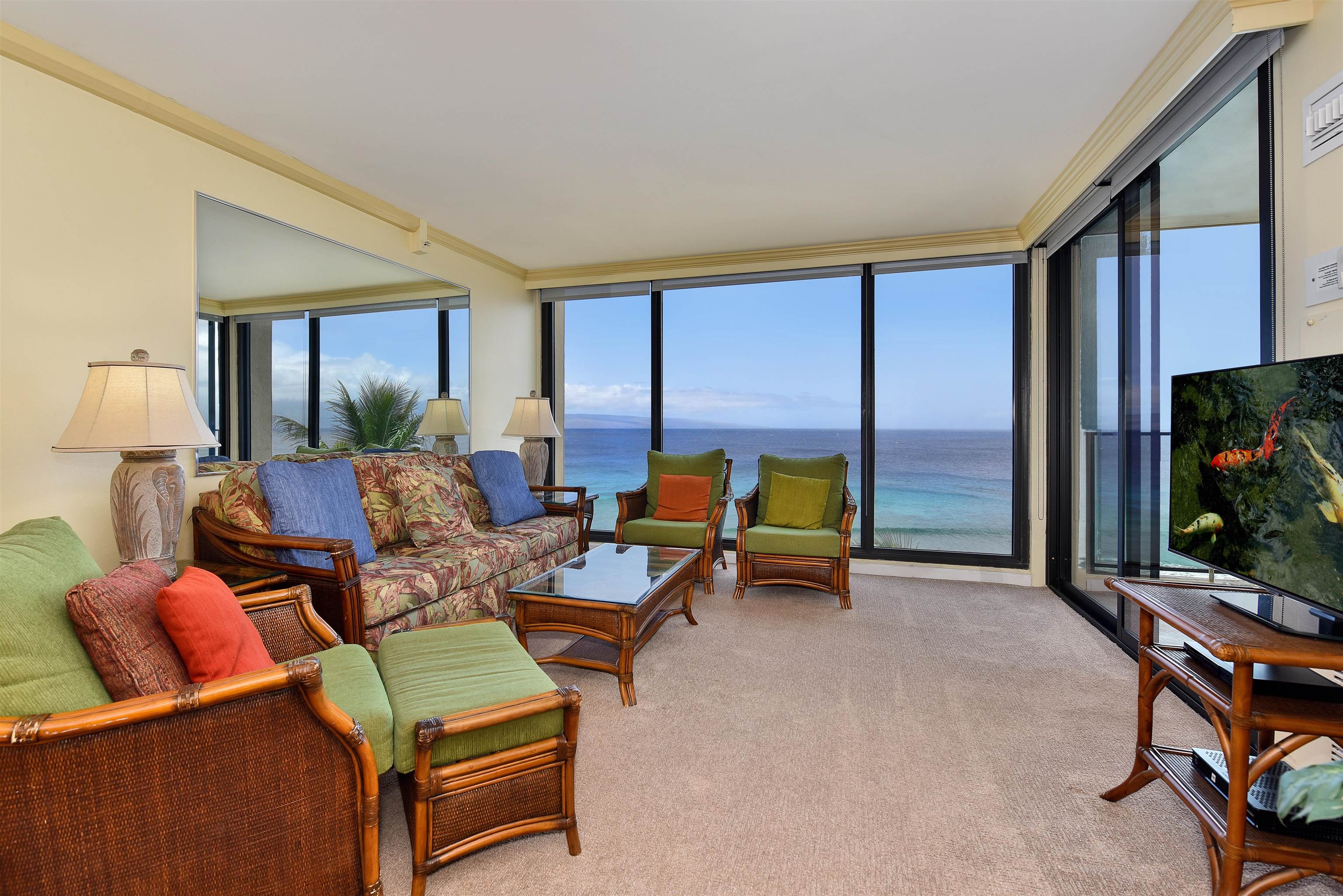 Mahana condo # 817, Lahaina, Hawaii - photo 6 of 36