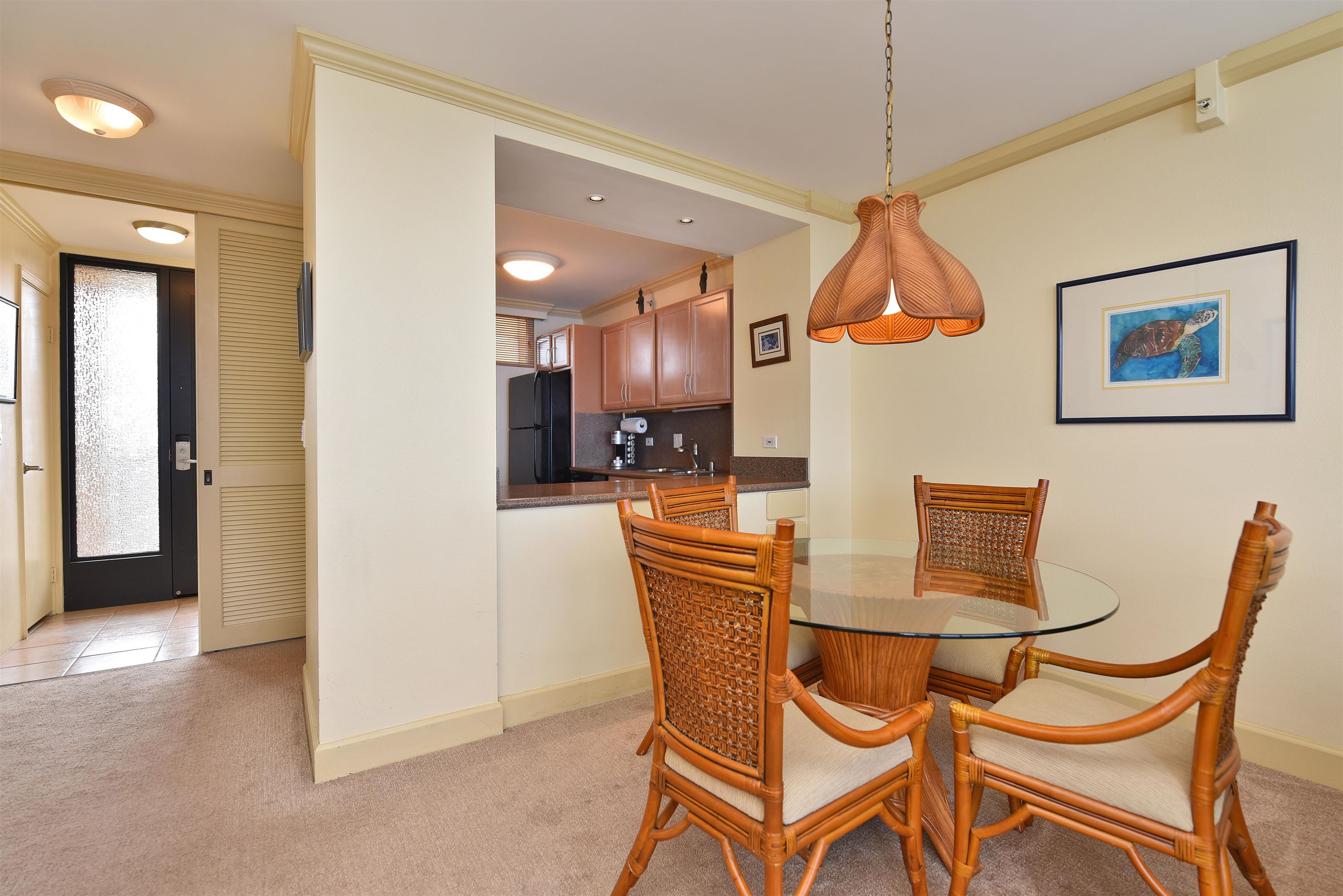 Mahana condo # 817, Lahaina, Hawaii - photo 10 of 36