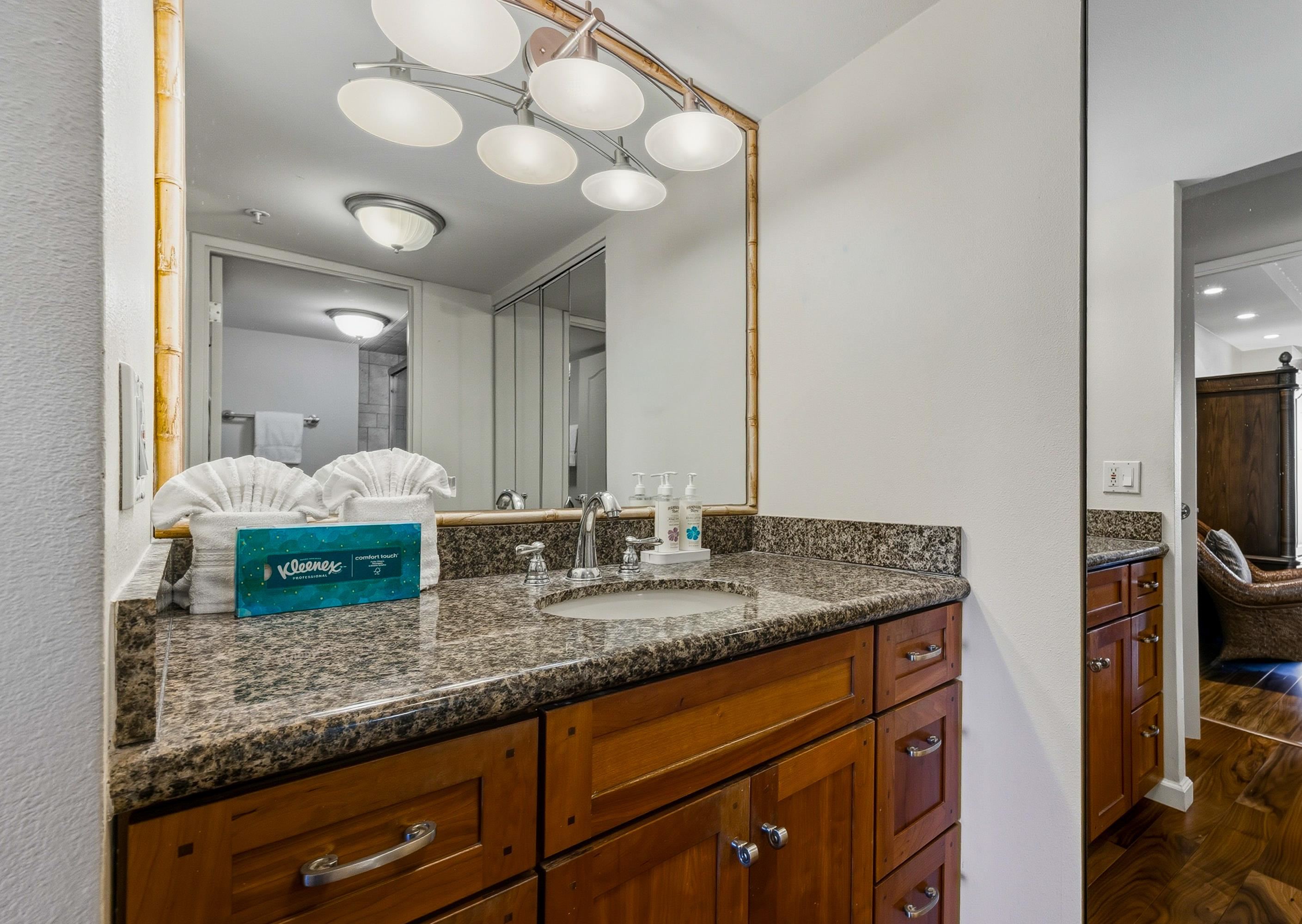 Mahana condo # 907, Lahaina, Hawaii - photo 14 of 36