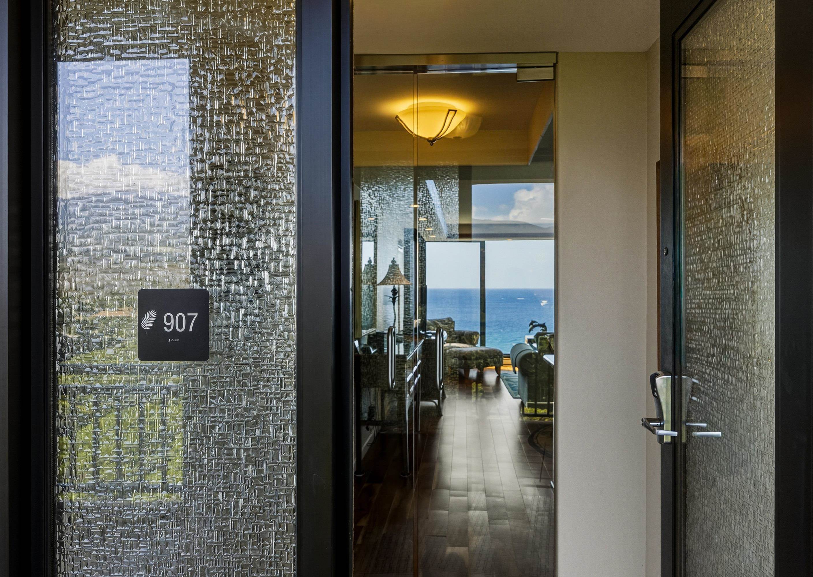 Mahana condo # 907, Lahaina, Hawaii - photo 22 of 36