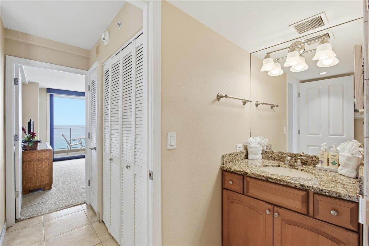 Mahana condo # 915, Lahaina, Hawaii - photo 12 of 42