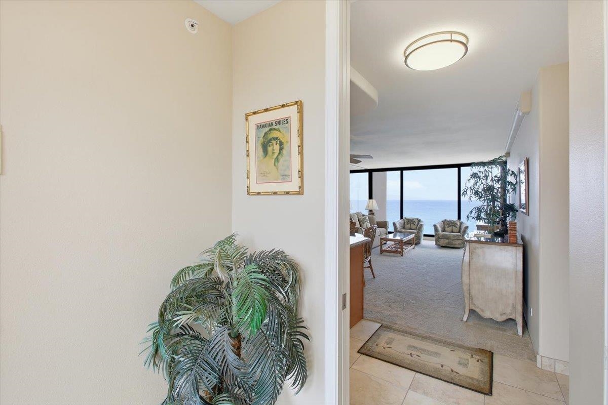Mahana condo # 915, Lahaina, Hawaii - photo 3 of 42