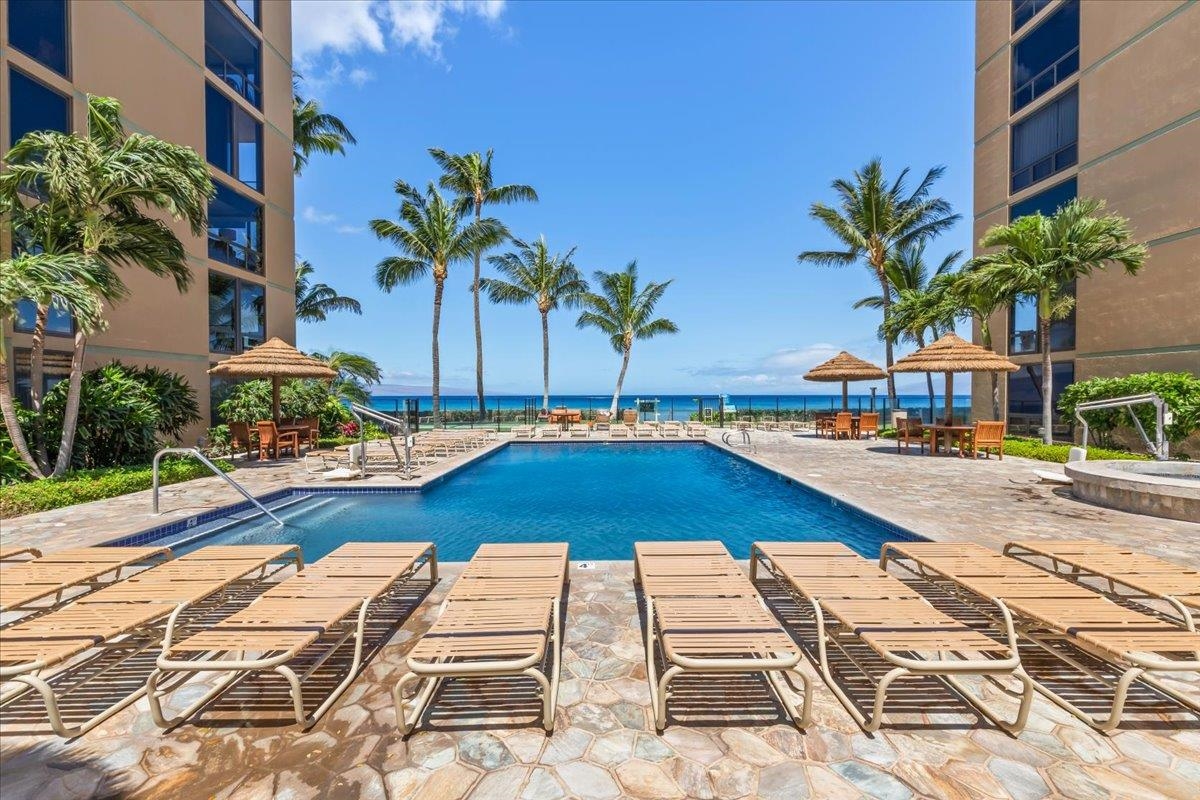 Mahana condo # 915, Lahaina, Hawaii - photo 31 of 42