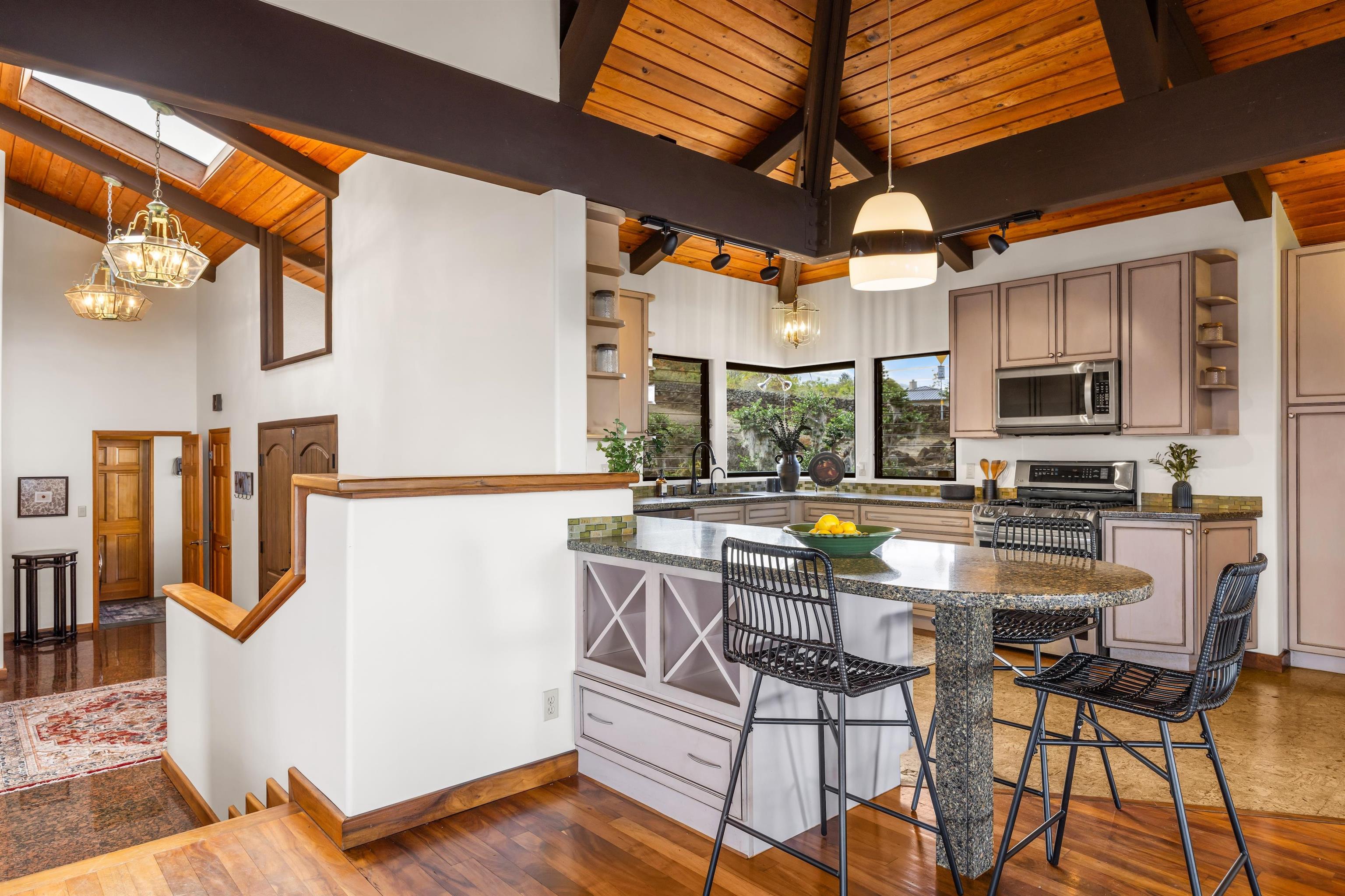 110  Kamehameiki Rd Kula, Kula/Ulupalakua/Kanaio home - photo 9 of 50