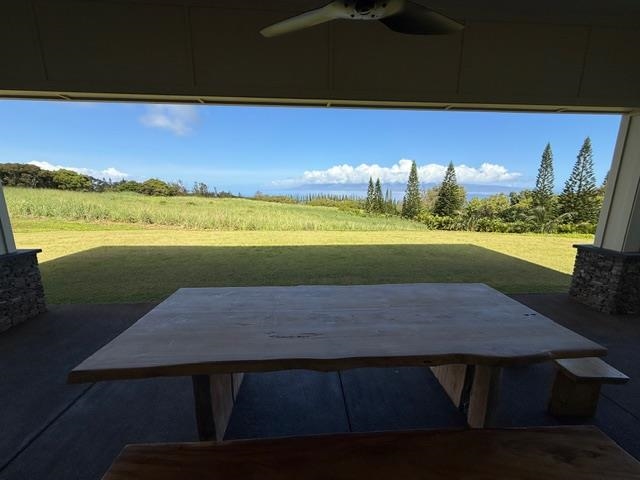 110  Keoawa St , Kapalua home - photo 8 of 11