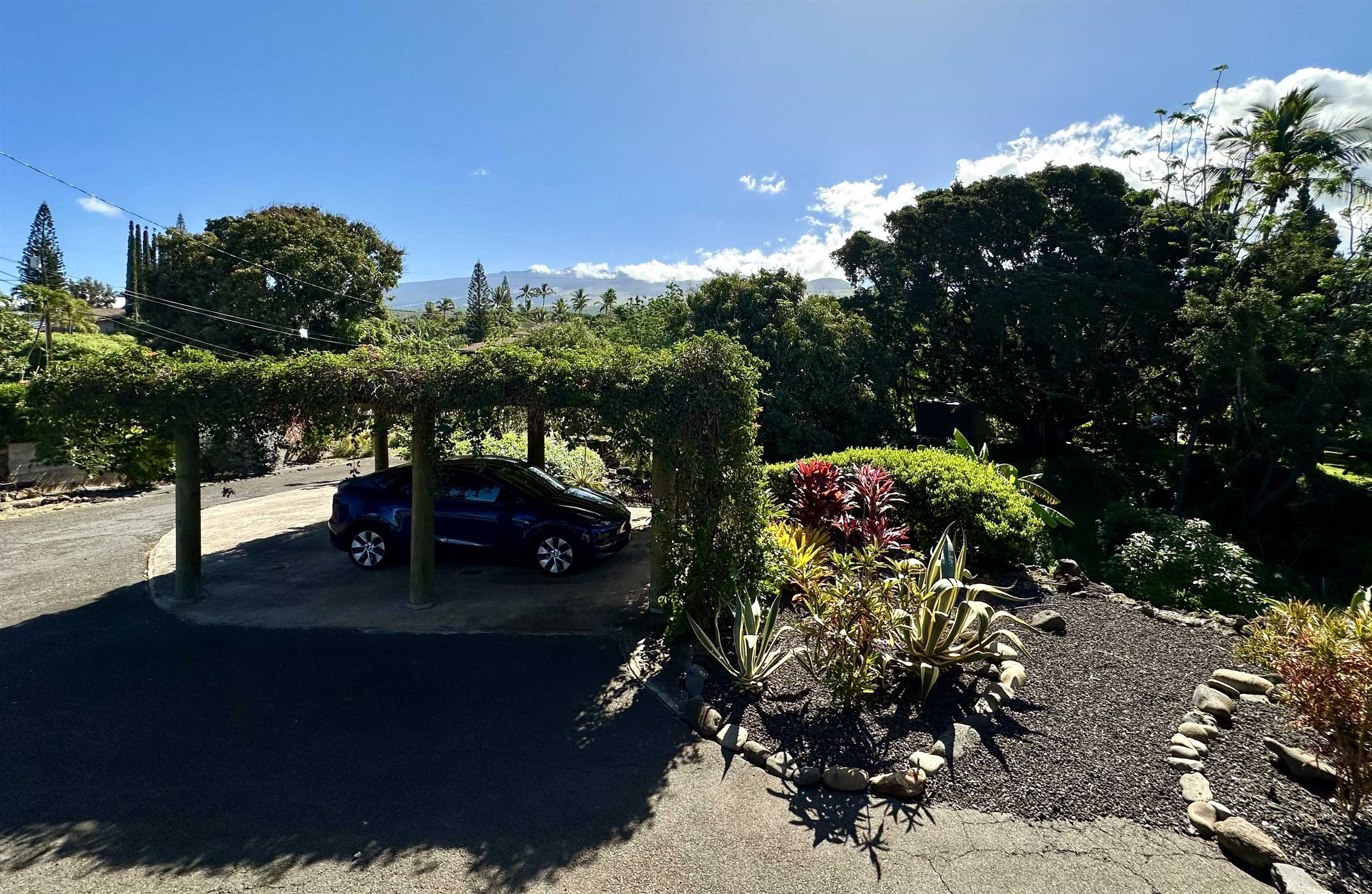 1108  Kupulau Dr , Maui Meadows home - photo 20 of 26