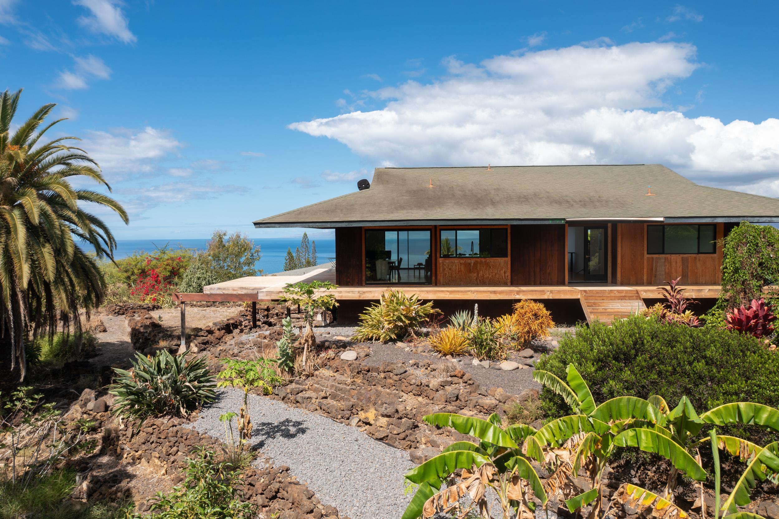 1108  Kupulau Dr Maui Meadows, Maui Meadows home - photo 2 of 30