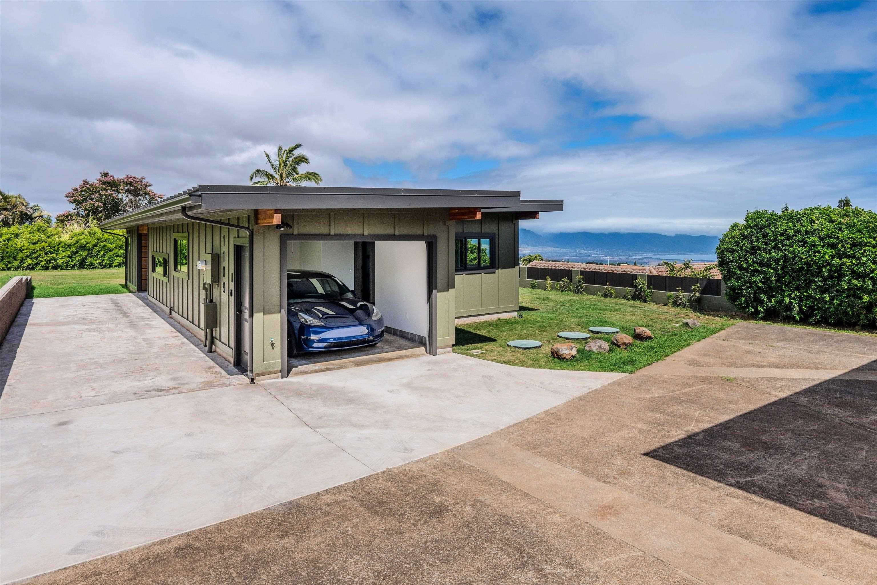 1109  Pookela Rd , Makawao/Olinda/Haliimaile home - photo 34 of 45