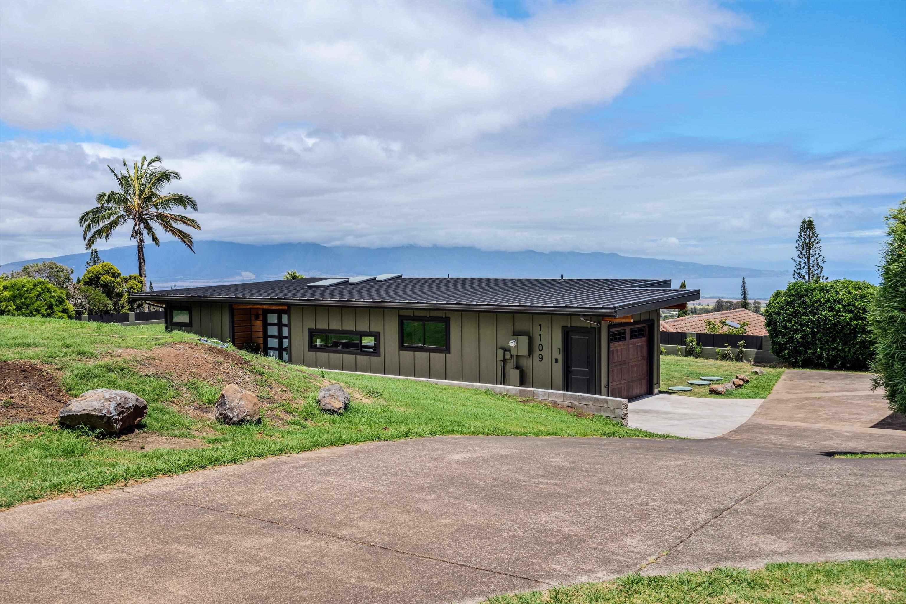 1109  Pookela Rd , Makawao/Olinda/Haliimaile home - photo 40 of 45