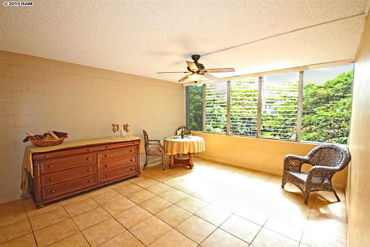 Harbor Lights condo # A319, Kahului, Hawaii - photo 4 of 30