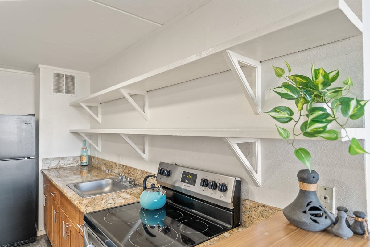 Harbor Lights condo # A104, Kahului, Hawaii - photo 11 of 38