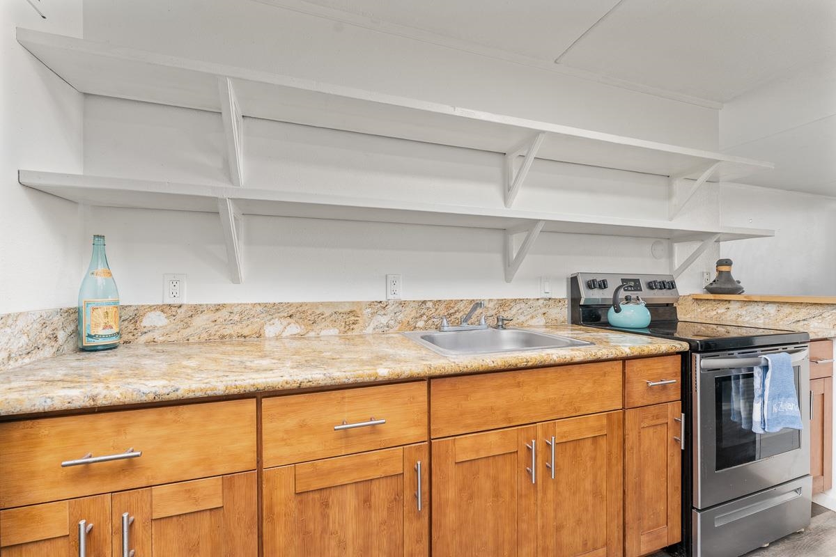 Harbor Lights condo # A104, Kahului, Hawaii - photo 5 of 38