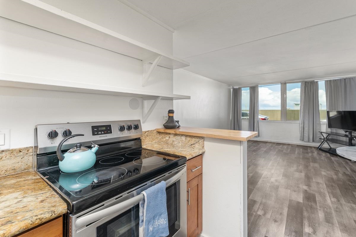 Harbor Lights condo # A104, Kahului, Hawaii - photo 6 of 38