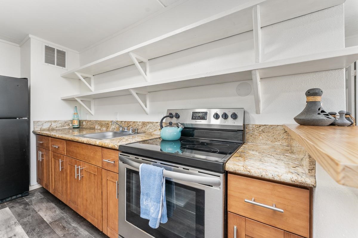 Harbor Lights condo # A104, Kahului, Hawaii - photo 9 of 38