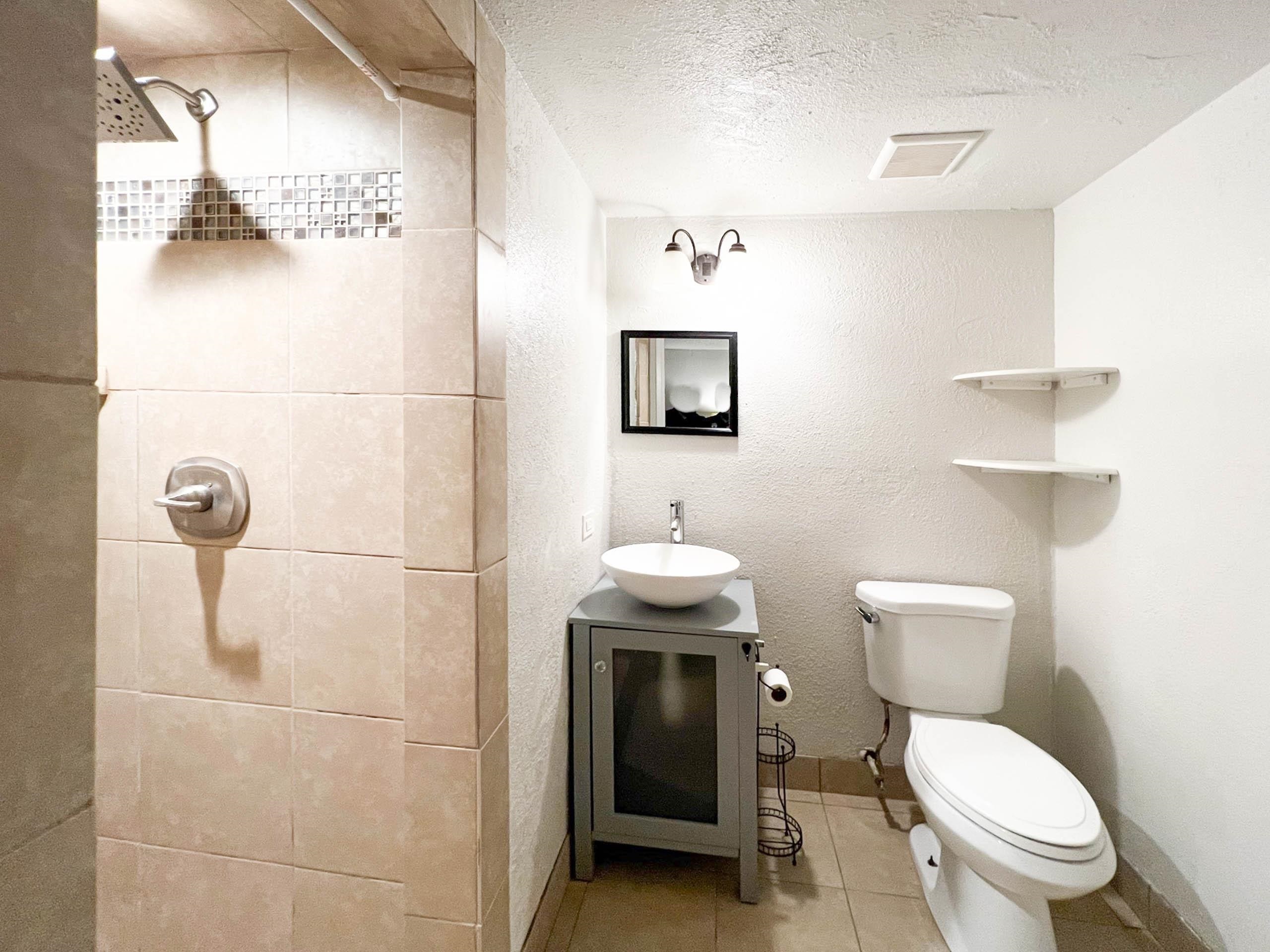 Harbor Lights condo # A109, Kahului, Hawaii - photo 12 of 23