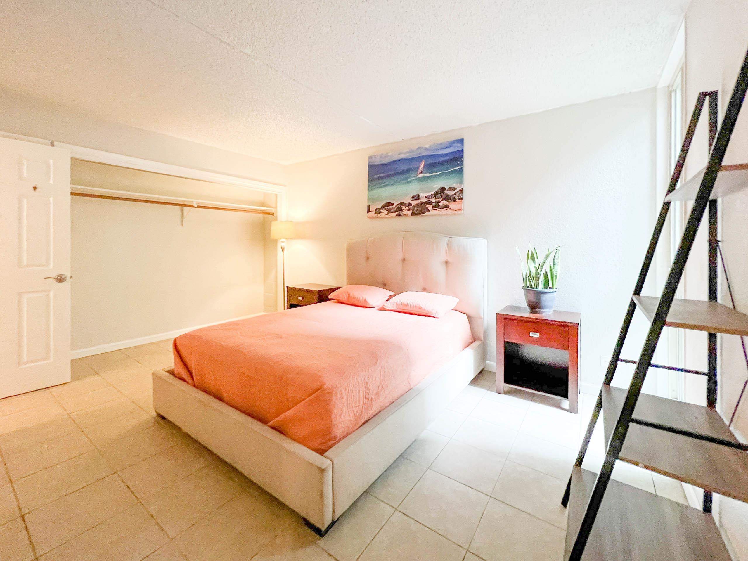 Harbor Lights condo # A109, Kahului, Hawaii - photo 6 of 23