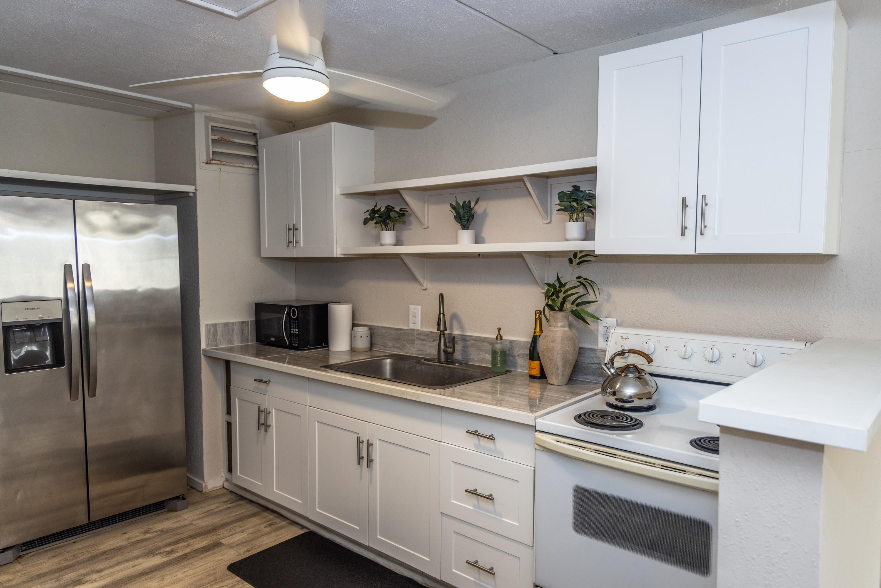 Harbor Lights condo # A121, Kahului, Hawaii - photo 2 of 41