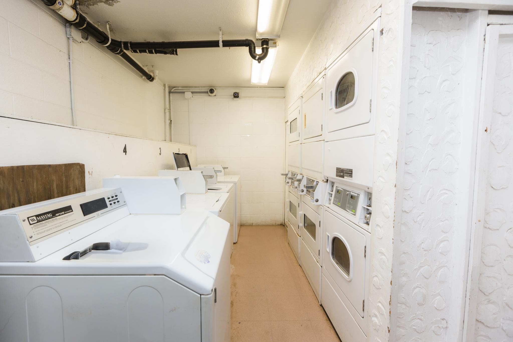 Harbor Lights condo # A122, Kahului, Hawaii - photo 9 of 15