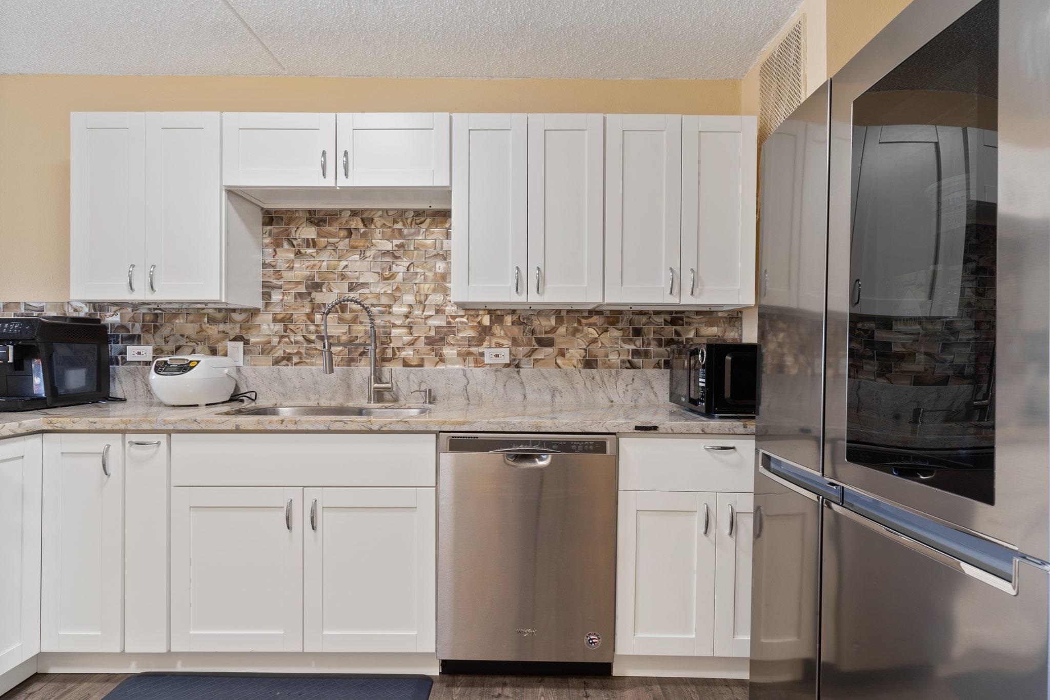 Harbor Lights condo # A203, Kahului, Hawaii - photo 2 of 25