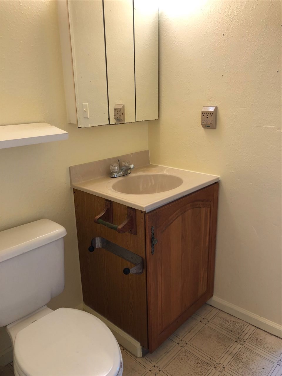 Harbor Lights condo # A222, Kahului, Hawaii - photo 5 of 13