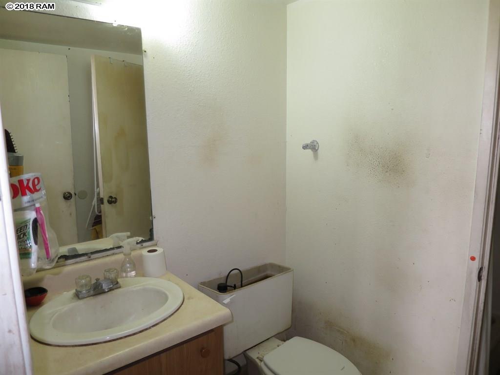 Harbor Lights condo # A305, Kahului, Hawaii - photo 17 of 22