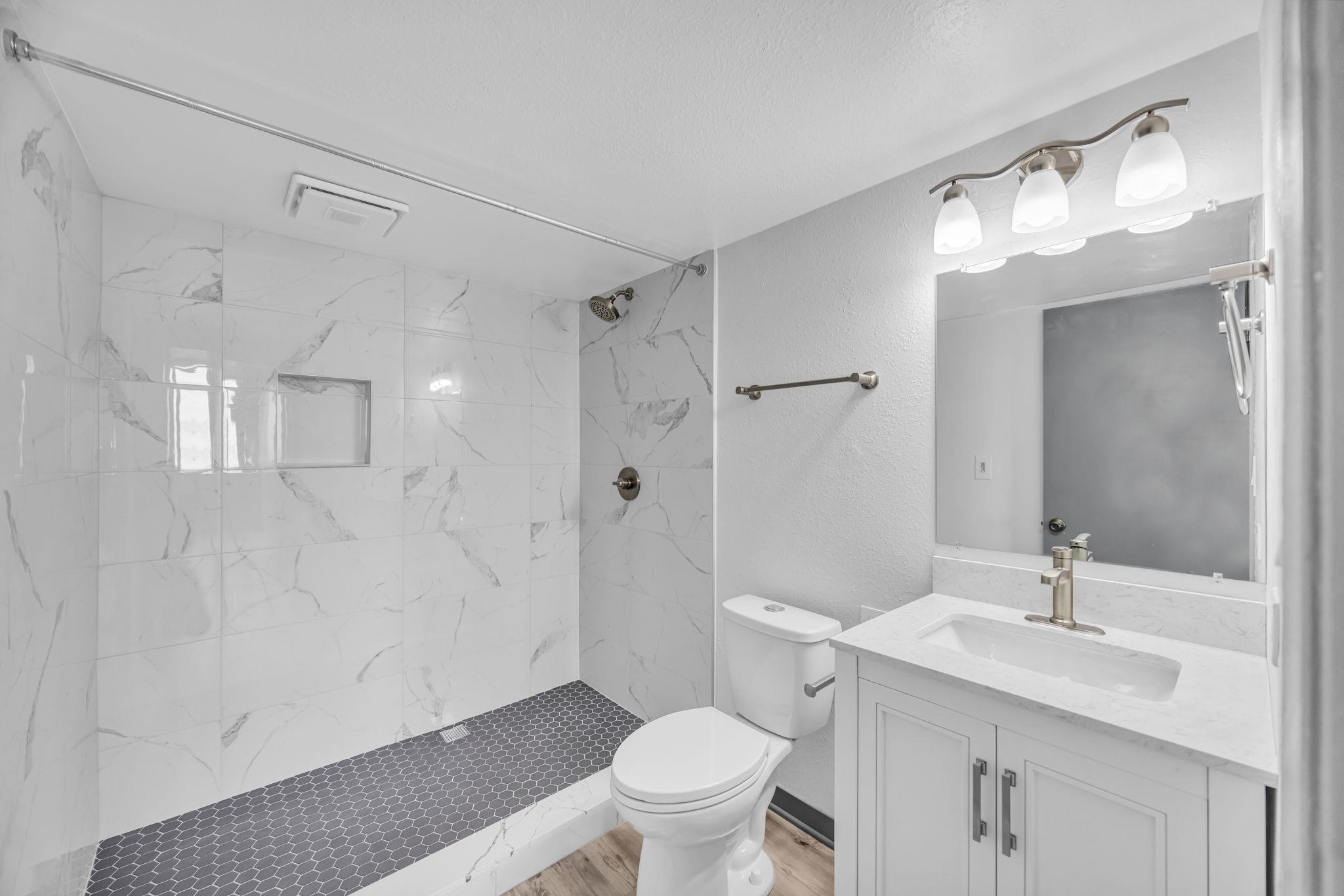 Harbor Lights condo # A310, Kahului, Hawaii - photo 18 of 35