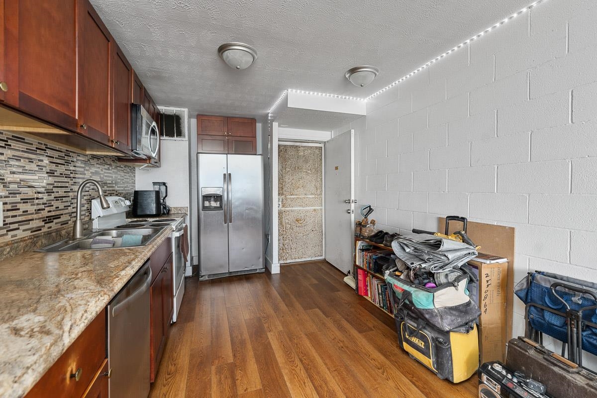 Harbor Lights condo # A326, Kahului, Hawaii - photo 15 of 43