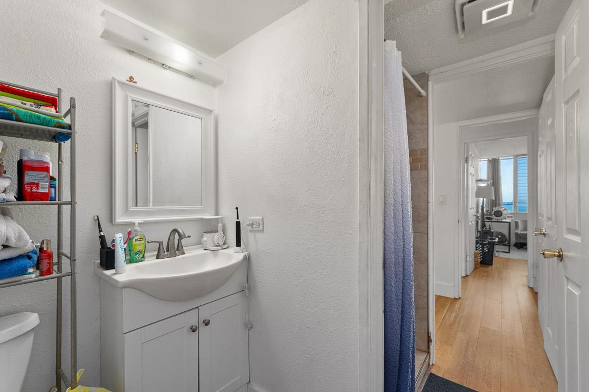 Harbor Lights condo # A326, Kahului, Hawaii - photo 28 of 43