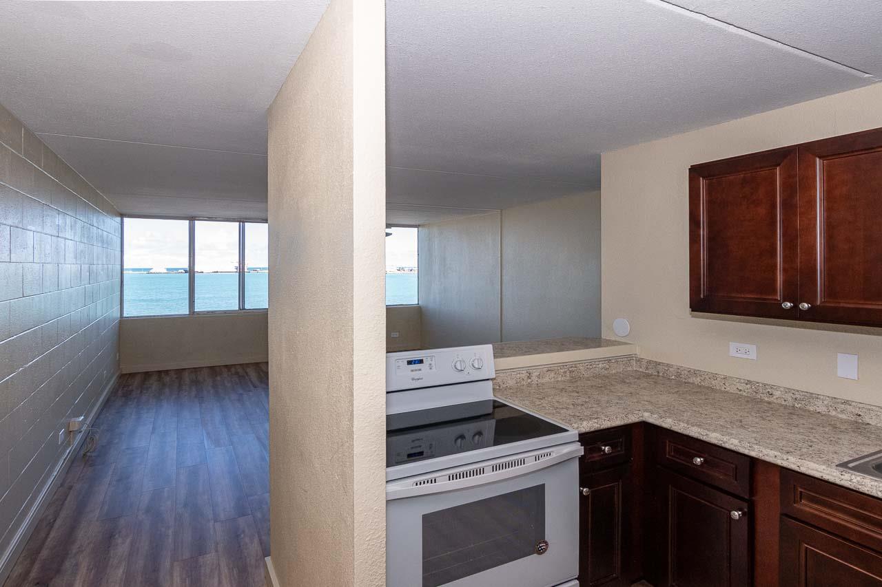 Harbor Lights condo # A418, Kahului, Hawaii - photo 2 of 28