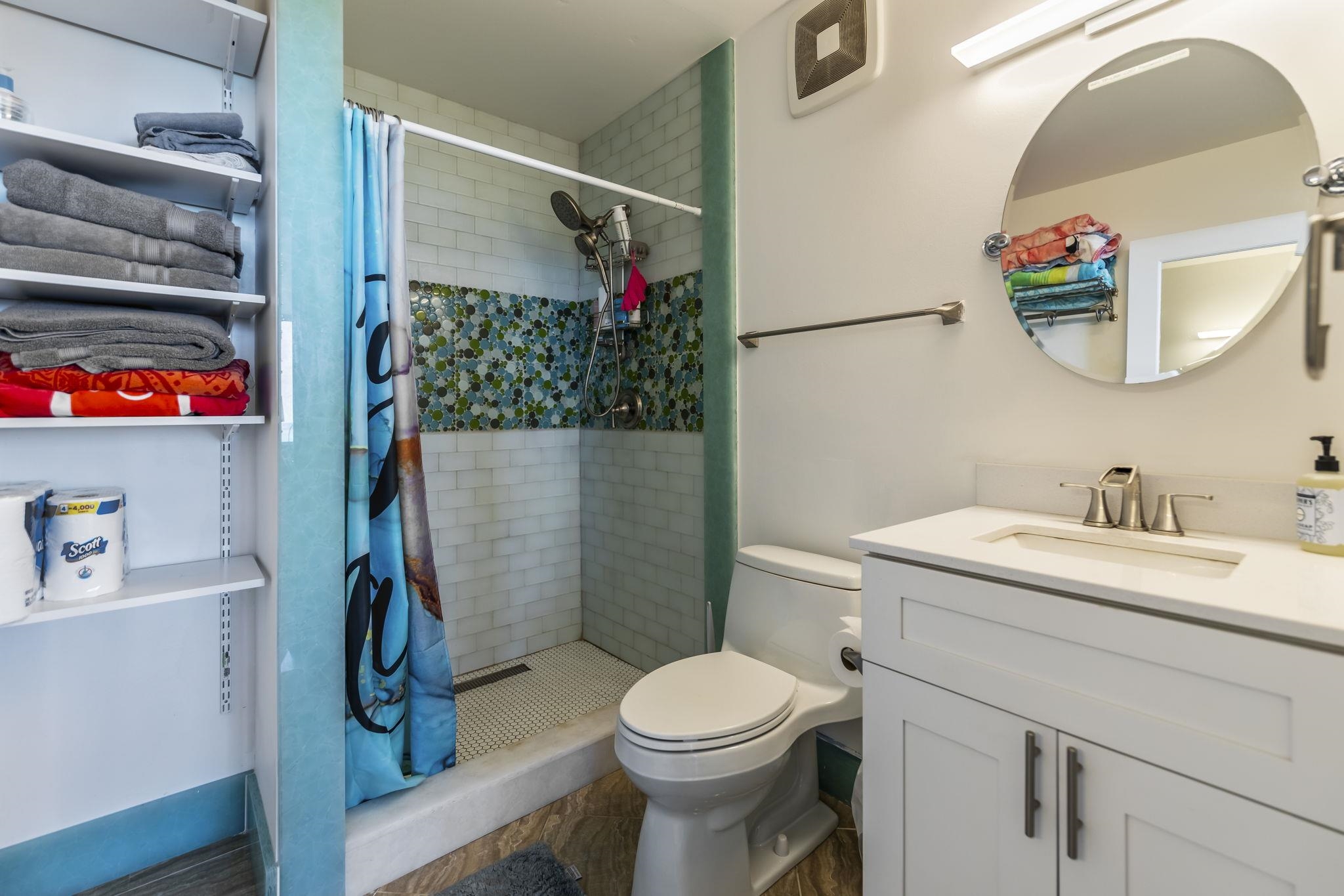 Harbor Lights condo # A426, Kahului, Hawaii - photo 19 of 24