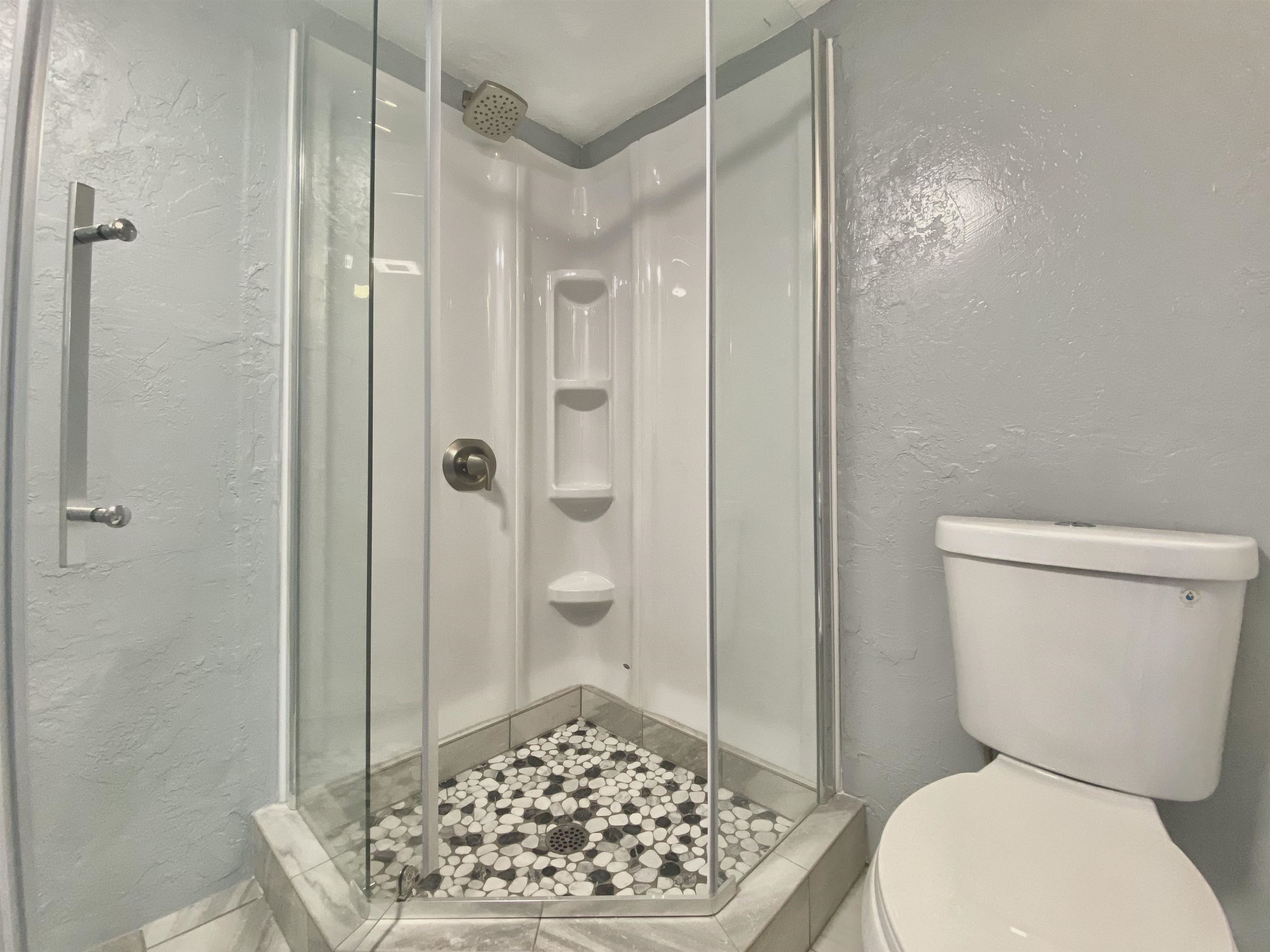 Harbor Lights condo # B102, Kahului, Hawaii - photo 8 of 22