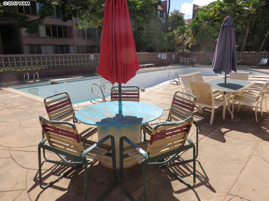 Harbor Lights condo # B115, Kahului, Hawaii - photo 5 of 11