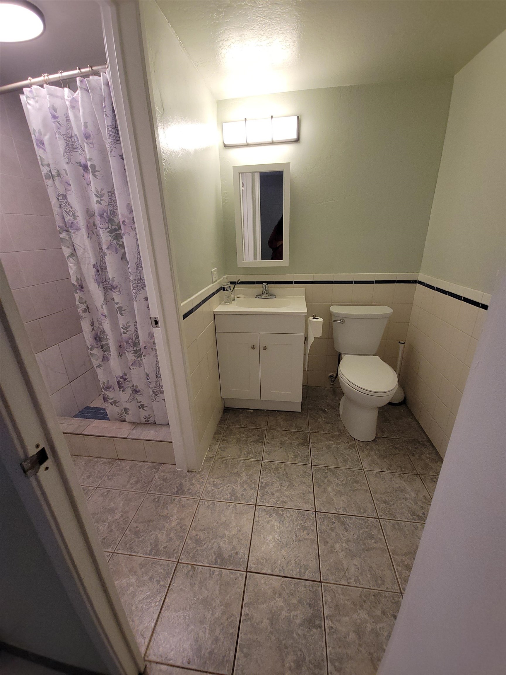 Harbor Lights condo # B-213, Kahului, Hawaii - photo 15 of 28