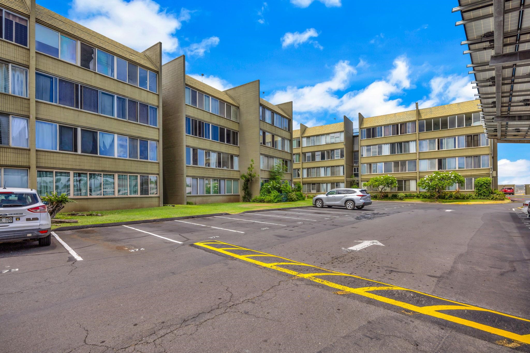 Harbor Lights condo # B214, Kahului, Hawaii - photo 33 of 41