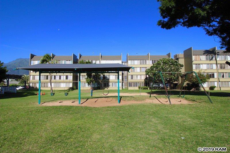 Harbor Lights condo # B304, Kahului, Hawaii - photo 15 of 21