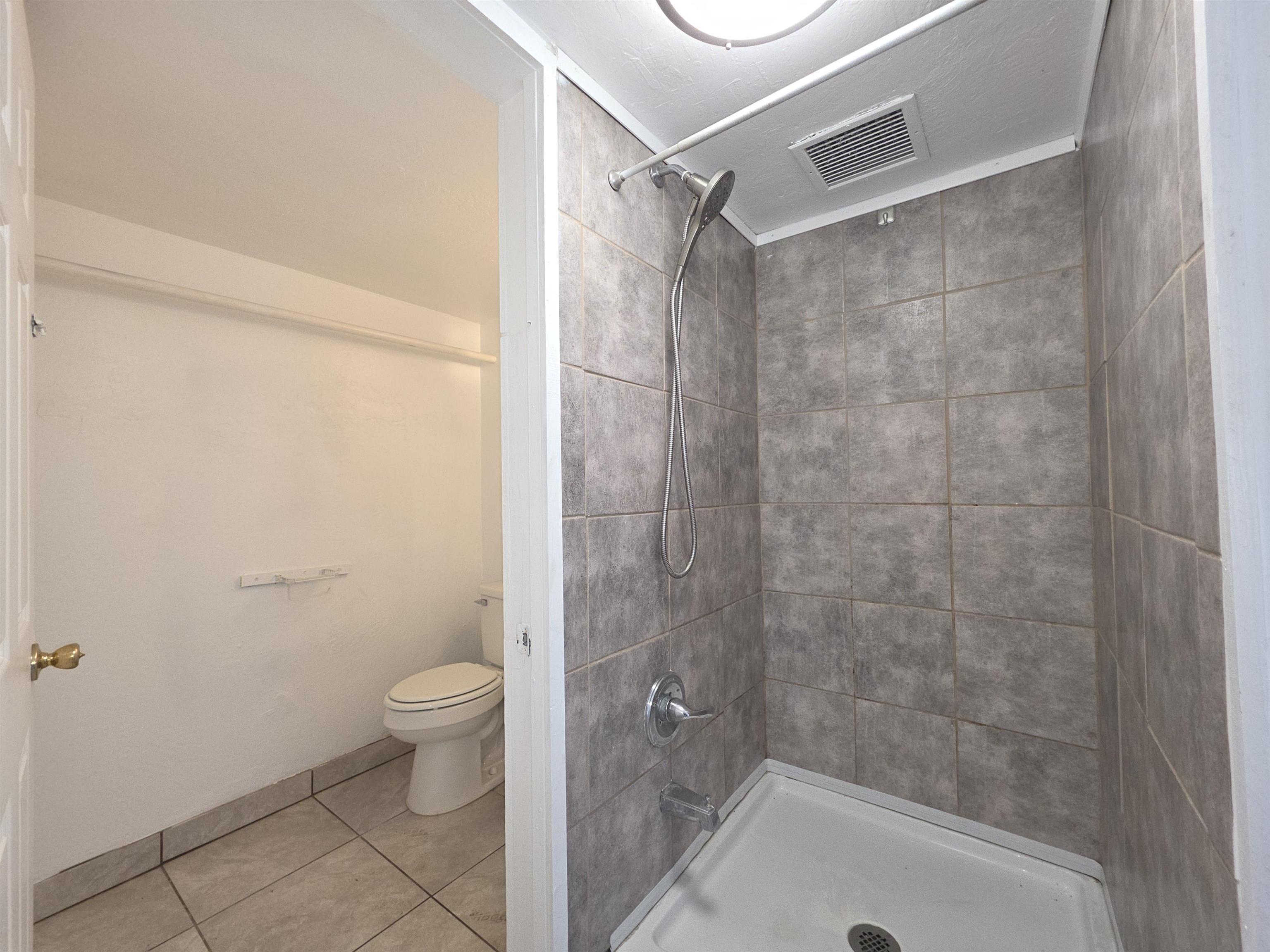 Harbor Lights condo # B306, Kahului, Hawaii - photo 14 of 29
