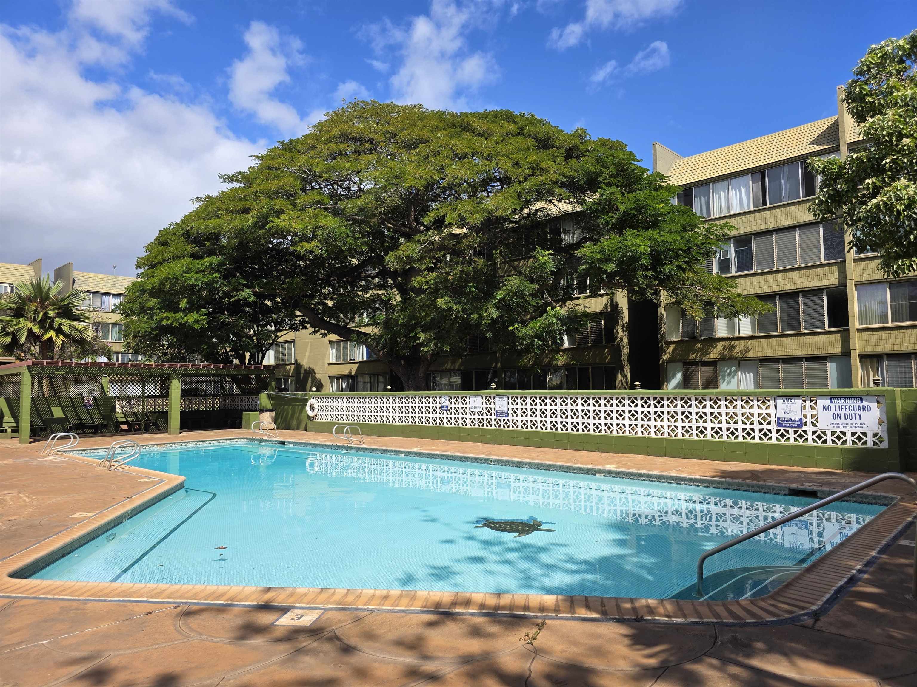 Harbor Lights condo # B306, Kahului, Hawaii - photo 24 of 29