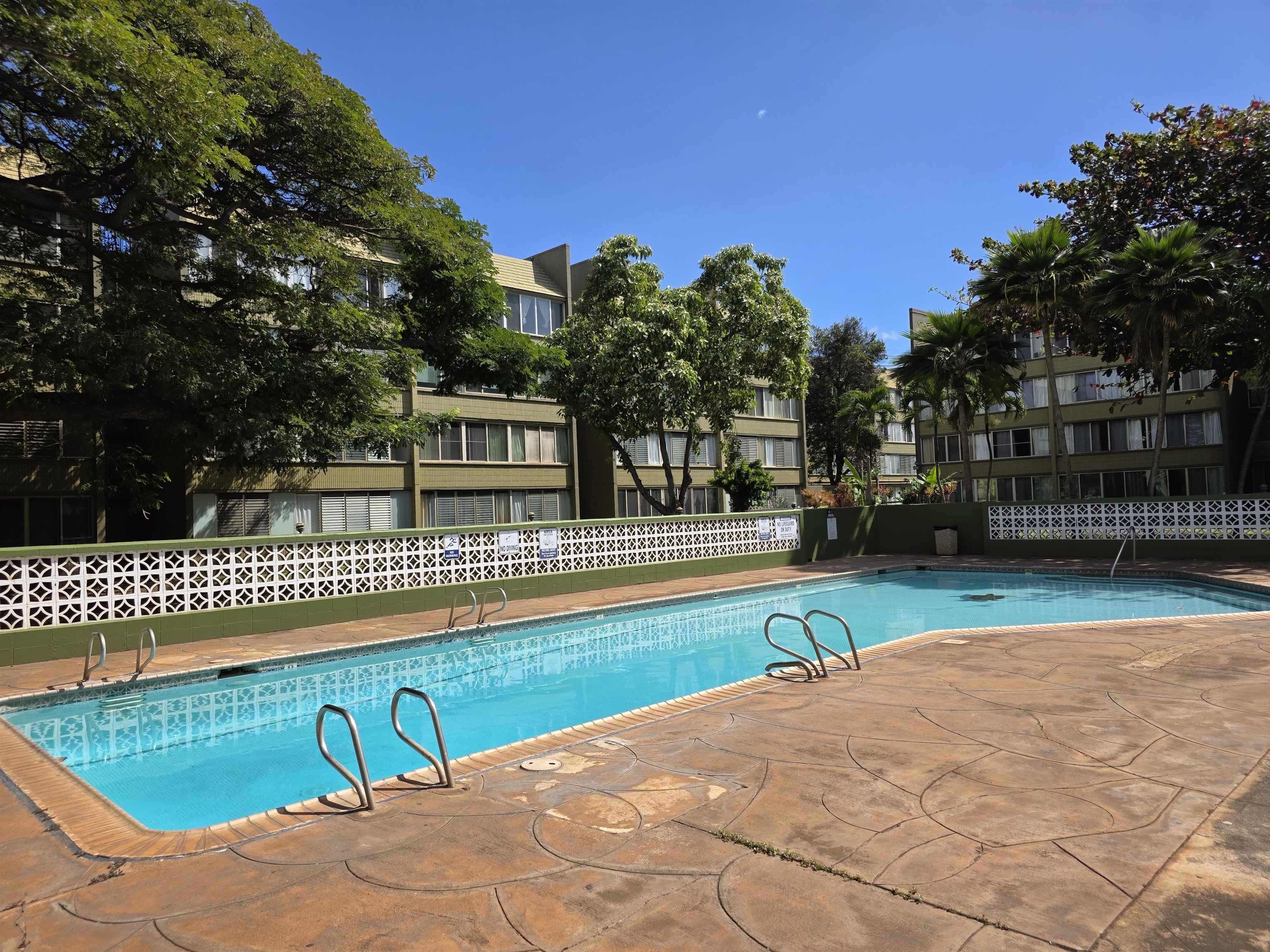 Harbor Lights condo # B306, Kahului, Hawaii - photo 25 of 29