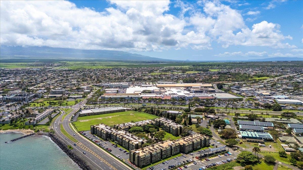 Harbor Lights condo # B-314, Kahului, Hawaii - photo 29 of 32