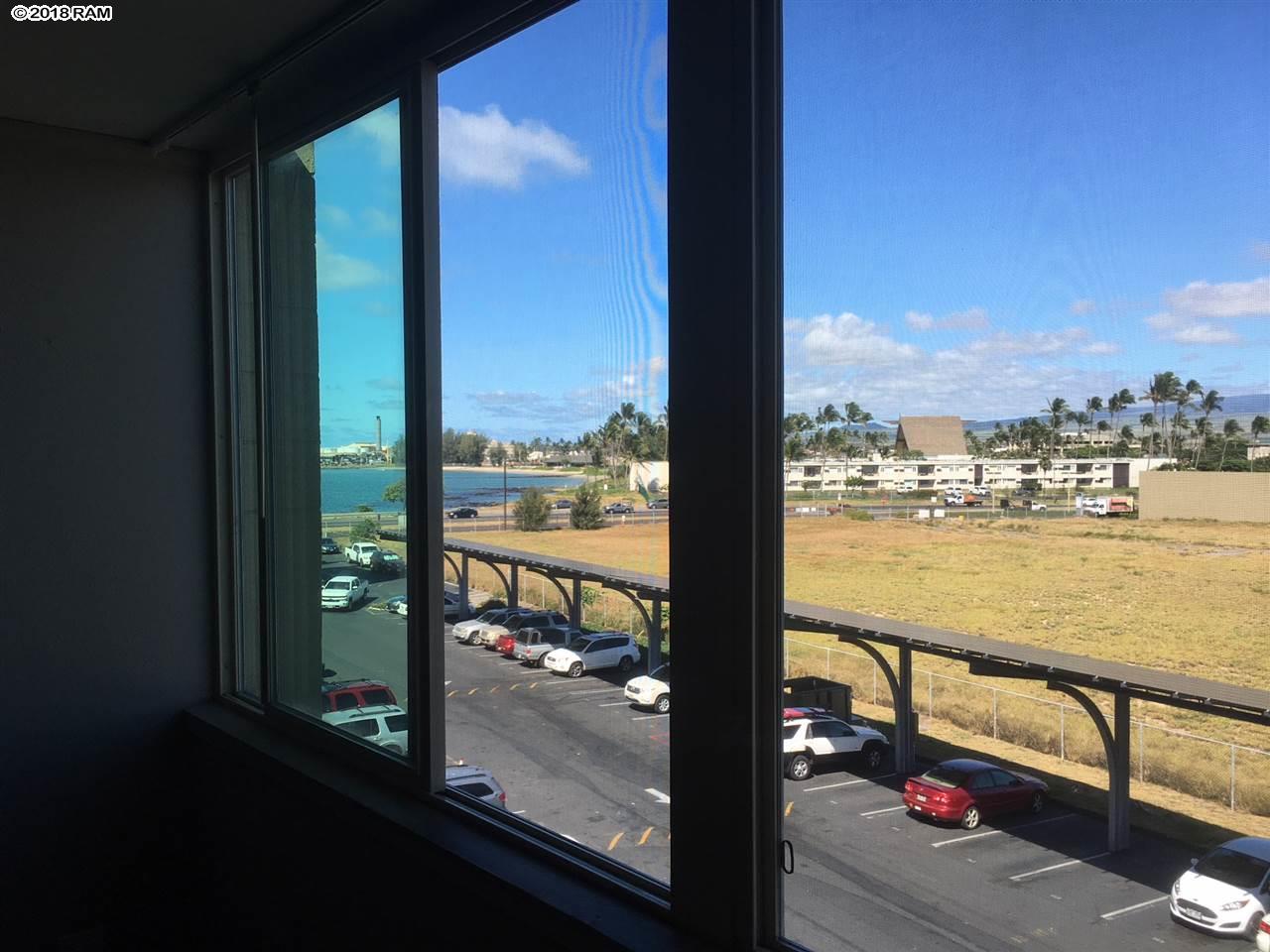 Harbor Lights condo # B402, Kahului, Hawaii - photo 11 of 12