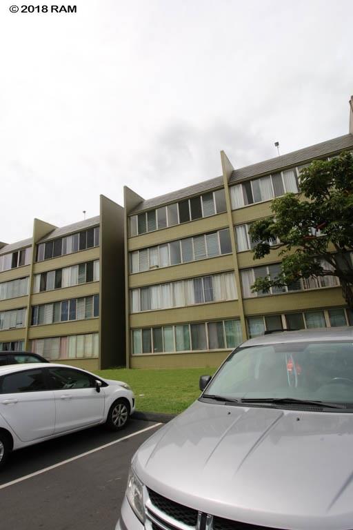 Harbor Lights condo # B406, Kahului, Hawaii - photo 4 of 28