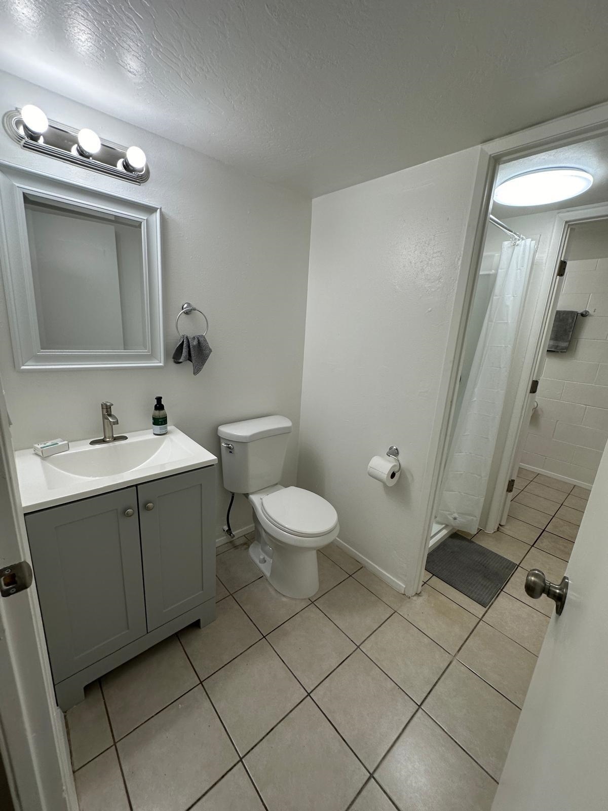 Harbor Lights condo # C116, Kahului, Hawaii - photo 11 of 14