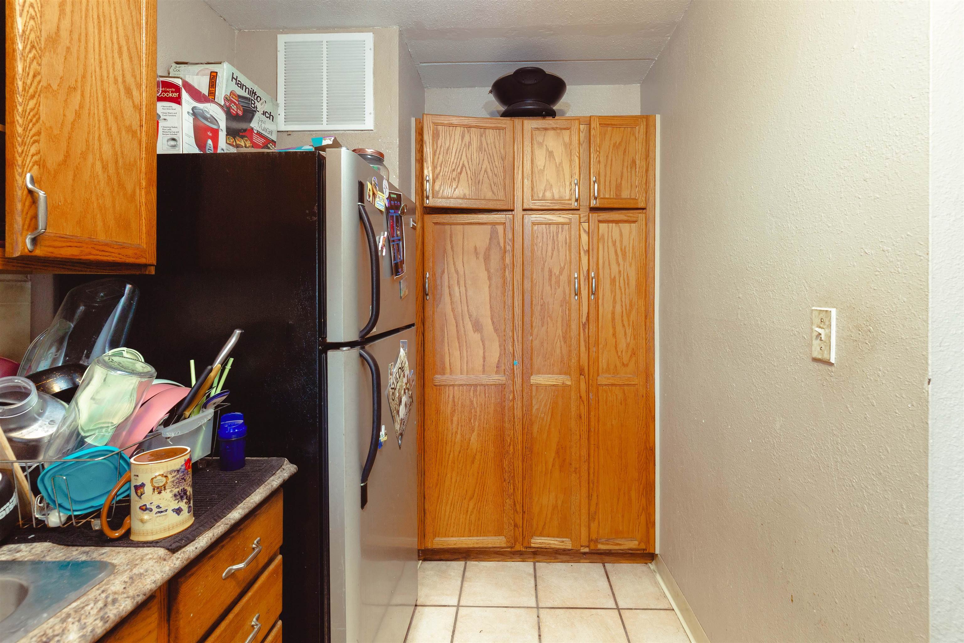 Harbor Lights condo # C207, Kahului, Hawaii - photo 2 of 29