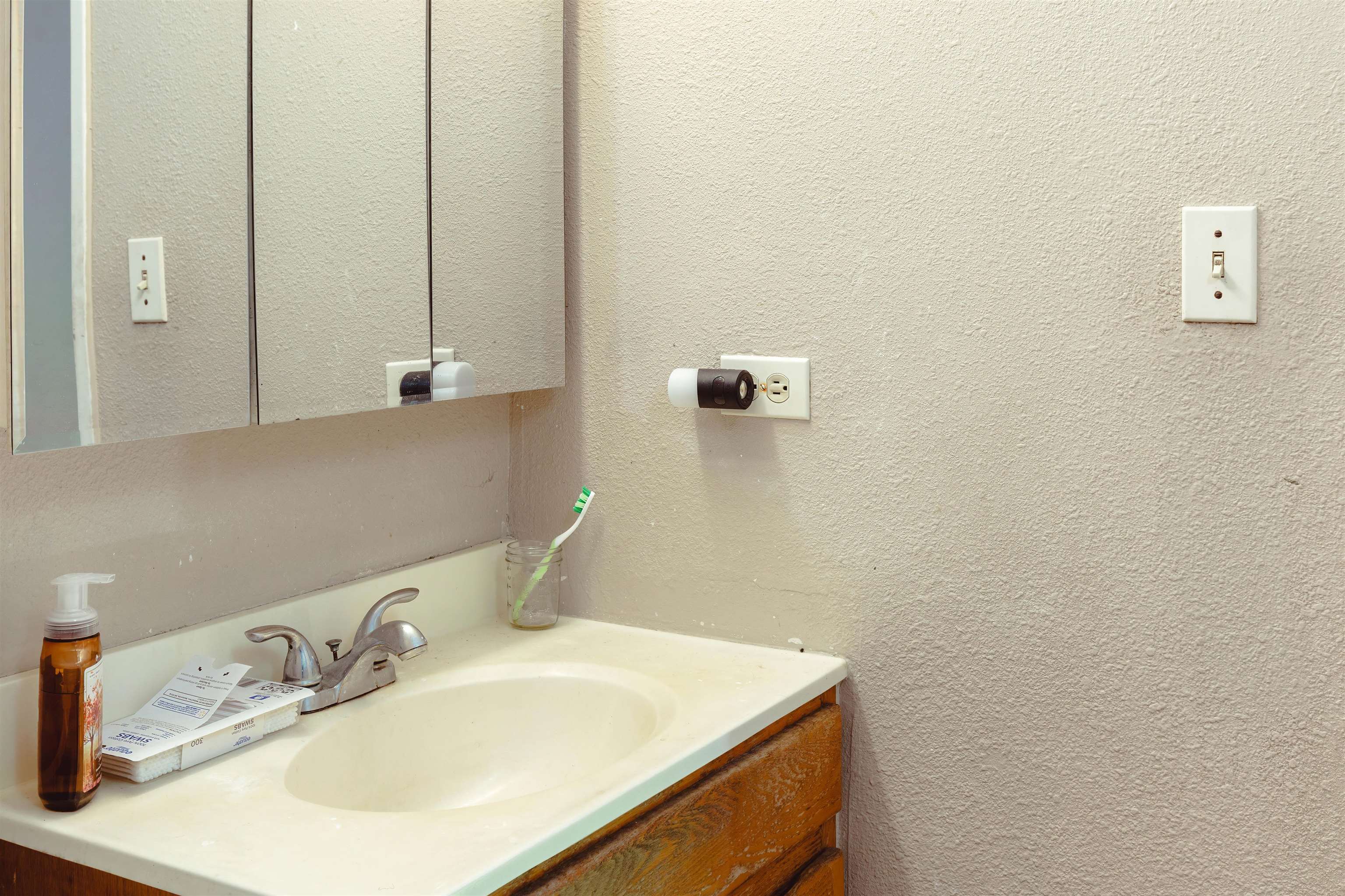 Harbor Lights condo # C207, Kahului, Hawaii - photo 10 of 29