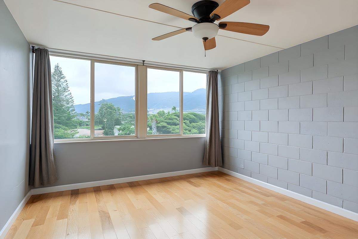 Harbor Lights condo # C-409, Kahului, Hawaii - photo 5 of 24