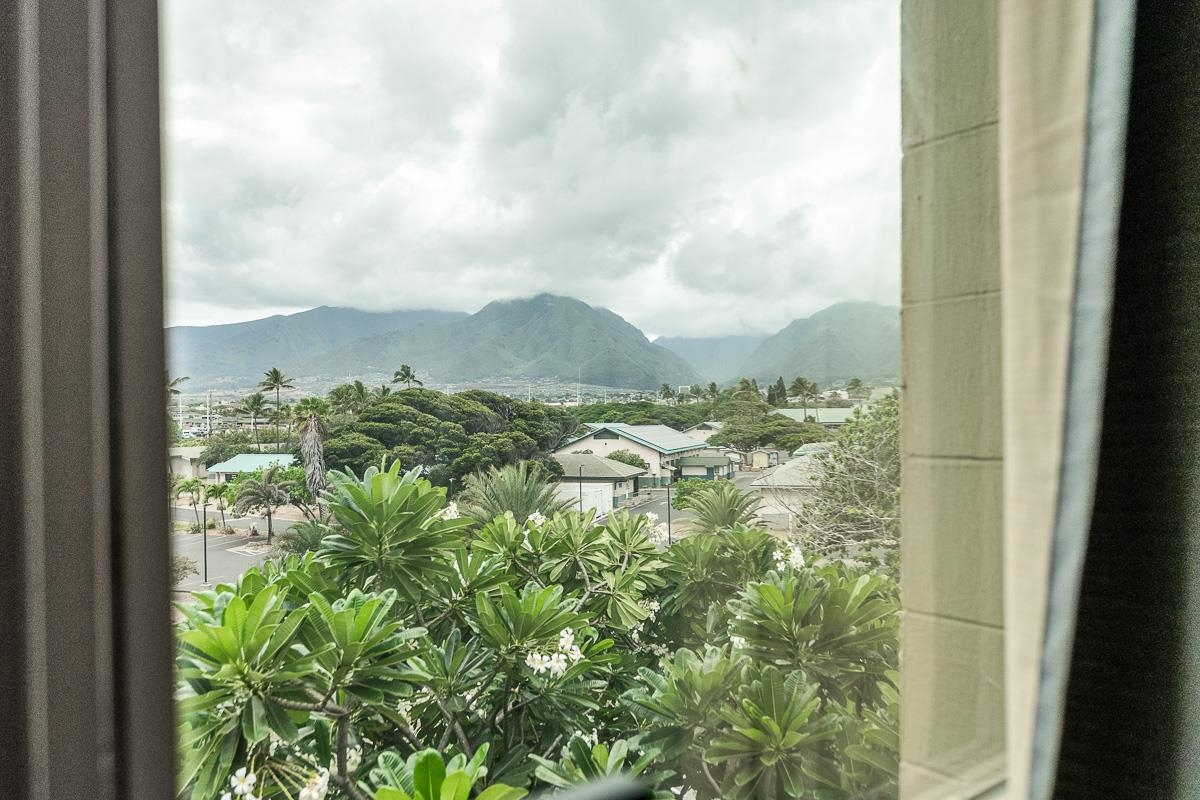 Harbor Lights condo # C-409, Kahului, Hawaii - photo 6 of 24