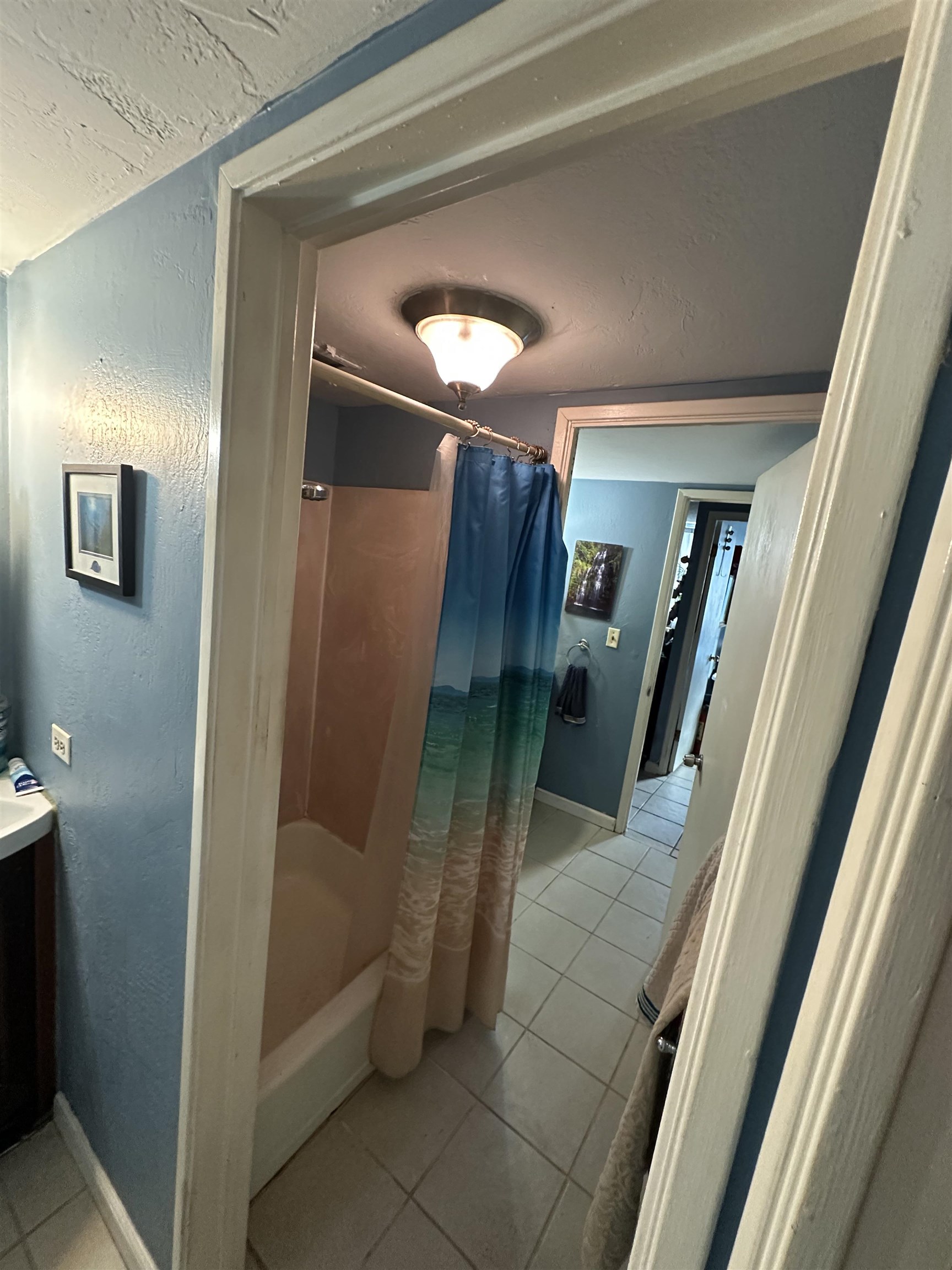 Harbor Lights condo # C415, Kahului, Hawaii - photo 2 of 7