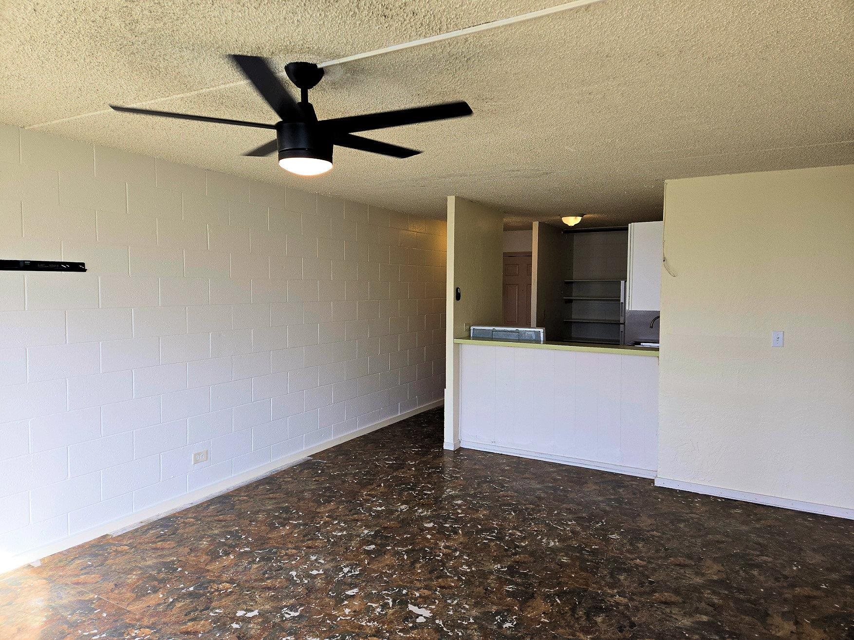 Harbor Lights condo # D-102, Kahului, Hawaii - photo 5 of 16