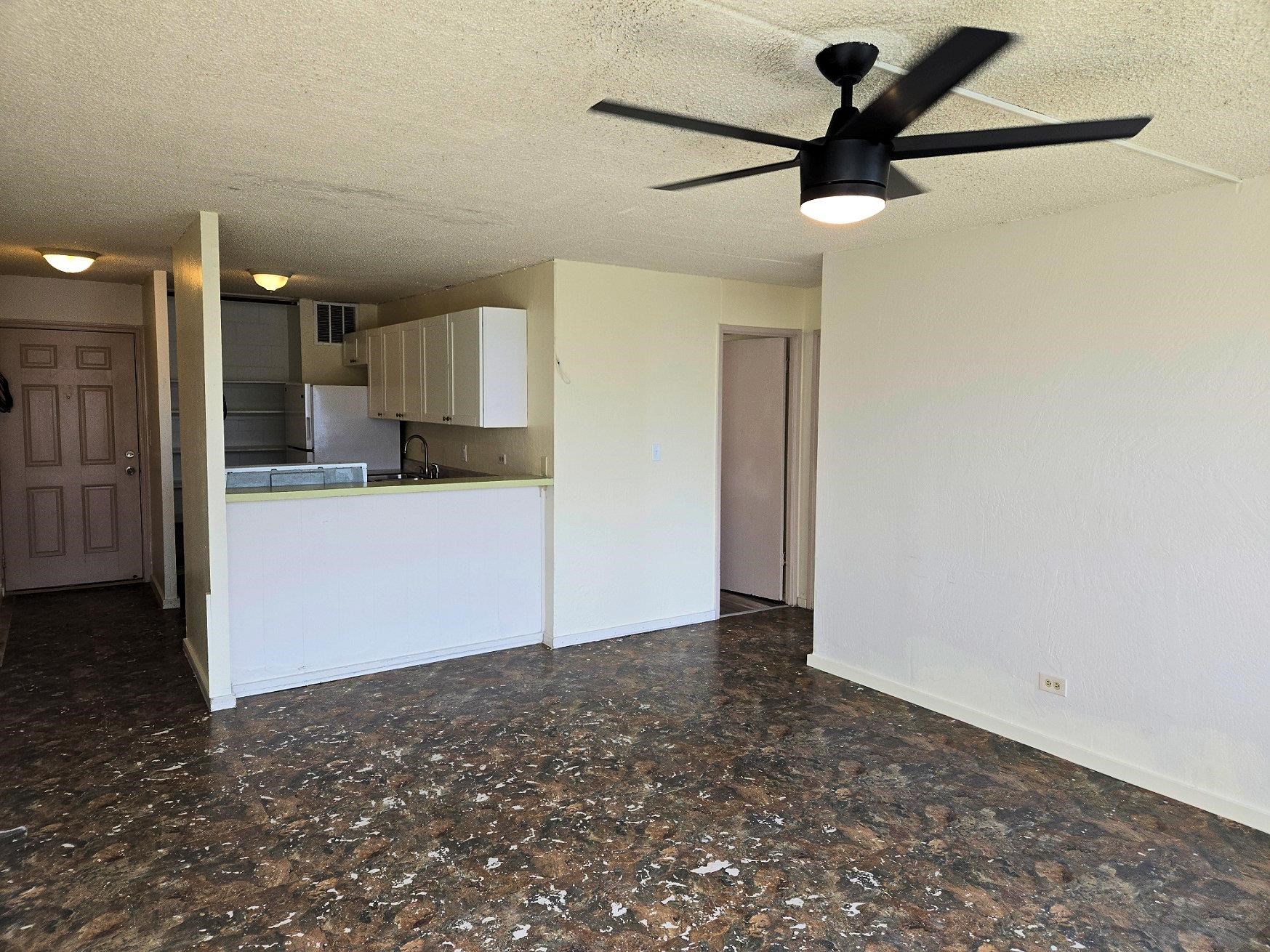 Harbor Lights condo # D-102, Kahului, Hawaii - photo 6 of 16