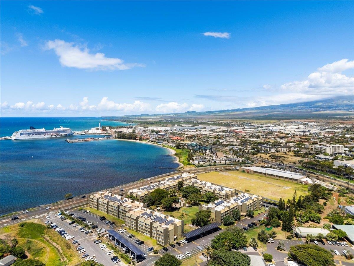Harbor Lights condo # D117, Kahului, Hawaii - photo 6 of 8